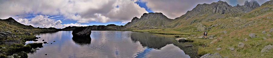 Lago di Ponteranica (2115 m) superiore con vista in Valletto